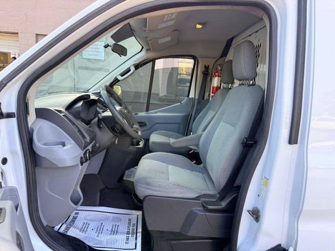 Used 2015 Ford Transit 250 130 Low Roof w/ Exterior Upgrade Package RWD image 11