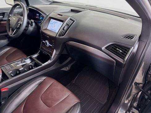 Used 2020 Ford Edge Titanium w/ Equipment Group 301A image 31