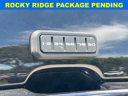 New 2025 Ford F350 Lariat w/ Lariat Ultimate Package image 17