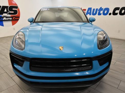 Used 2022 Porsche Macan AWD/4WD image 8