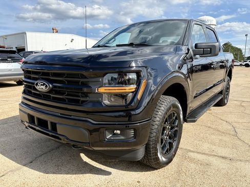 Certified 2025 Ford F150 XLT w/ Equipment Group 301A Standard AWD/4WD image 3