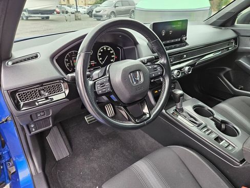 Used 2022 Honda Civic Sport image 17