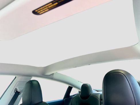 Used 2023 Tesla Model 3 Long Range AWD/4WD image 22