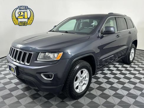 Used 2015 Jeep Grand Cherokee Laredo w/ Quick Order Package 23E AWD/4WD image 1