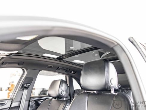 Used 2018 Porsche Macan image 19