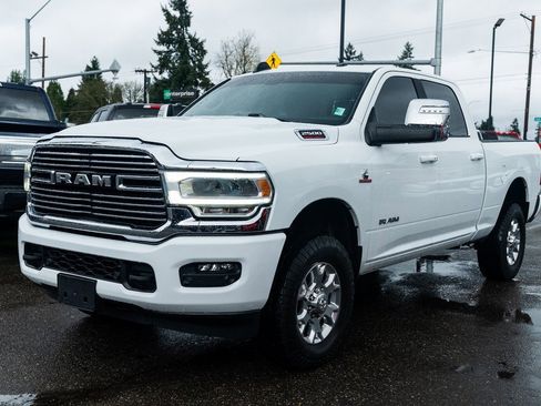 Used 2024 RAM 2500 Laramie image 3