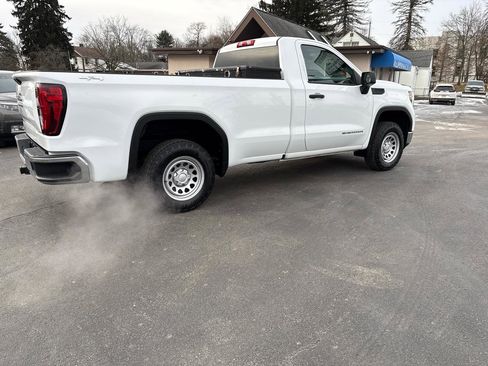 Used 2022 GMC Sierra 1500 Pro w/ Sierra Value Package image 5