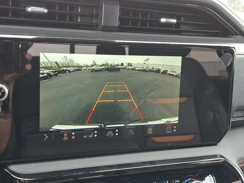 New 2026 GMC Sierra 1500 AT4 w/ AT4 Premium Package image 17