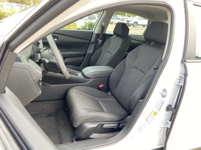 Used 2023 Honda Accord LX image 16