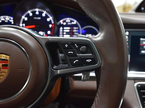 Used 2018 Porsche Panamera 4S AWD/4WD image 18