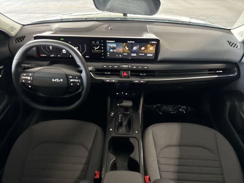 Used 2025 Kia K4 EX FWD image 24