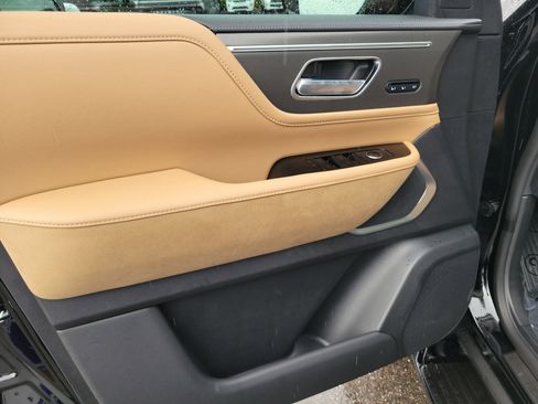 New 2026 INFINITI QX80 Luxe w/ Cargo Package RWD image 15