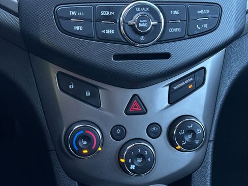 Used 2012 Chevrolet Sonic LTZ image 19