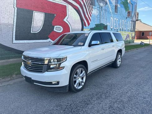 Used 2017 Chevrolet Suburban Premier AWD/4WD image 62