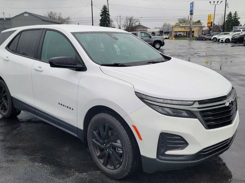 Used 2023 Chevrolet Equinox LS w/ LS Convenience Package image 8