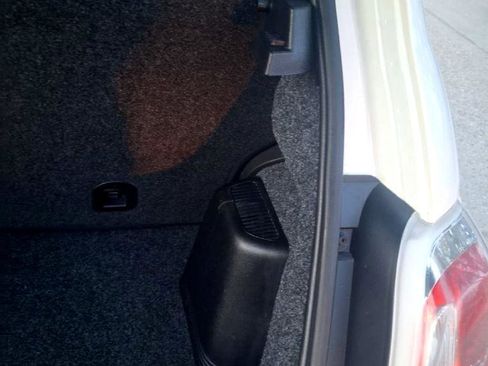 Used 2015 FIAT 500 Abarth w/ Beats Audio Package image 3