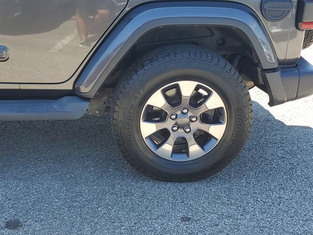 Used 2018 Jeep Wrangler Unlimited Sahara w/ Safety Group AWD/4WD image 8