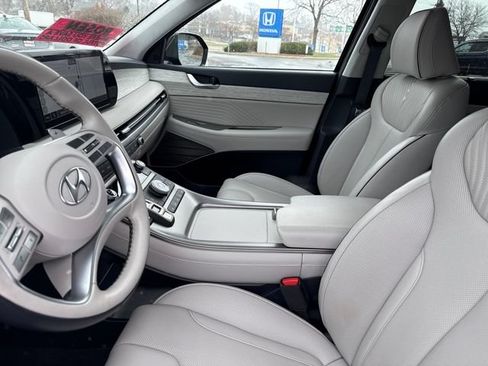 Used 2025 Hyundai Palisade Calligraphy AWD/4WD image 14