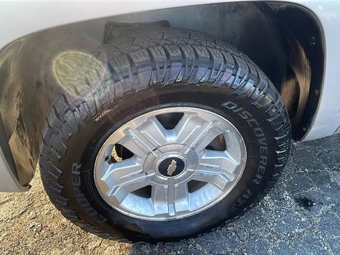 Used 2007 Chevrolet Silverado 1500 LTZ w/ Safety Package image 11