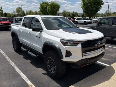 Used 2024 Chevrolet Colorado ZR2 w/ Technology Package