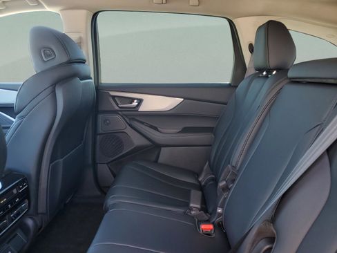New 2026 Acura MDX SH-AWD image 8