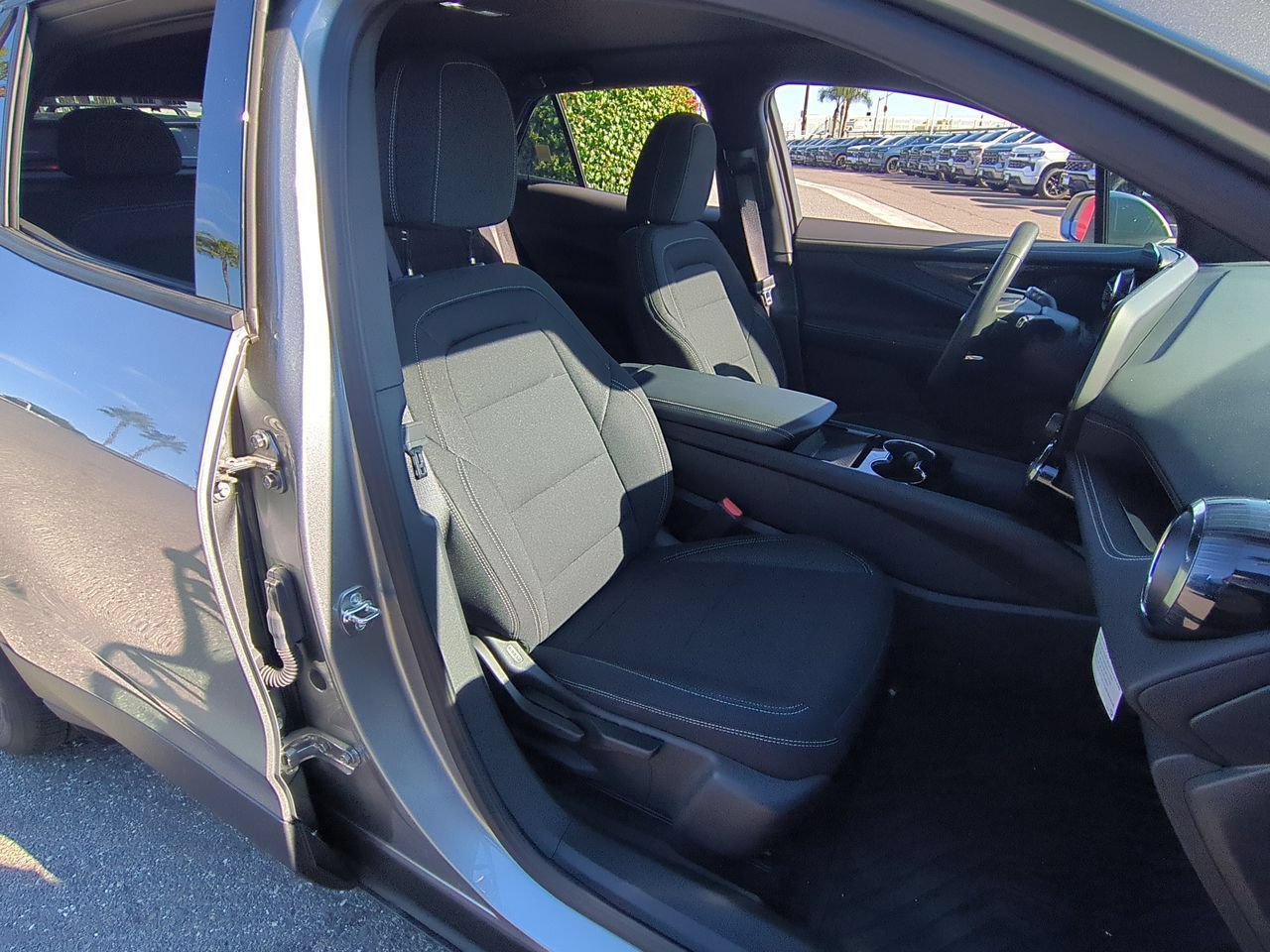 Used 2026 Chevrolet Blazer EV LT w/ Midnight/Sport Edition FWD image 26
