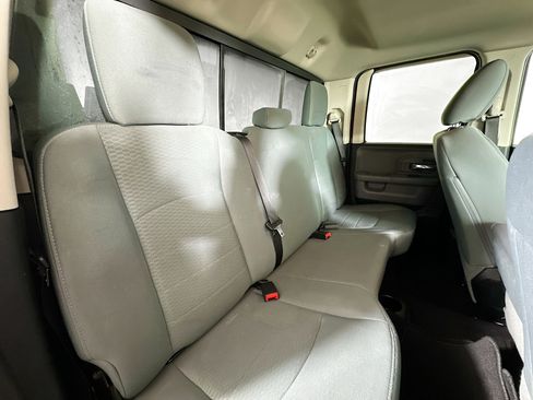 Used 2017 RAM 1500 Classic SLT image 24