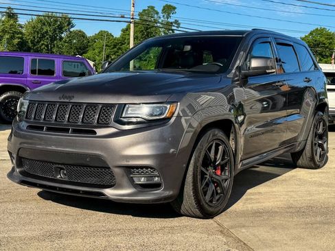 Used 2021 Jeep Grand Cherokee SRT AWD/4WD image 7