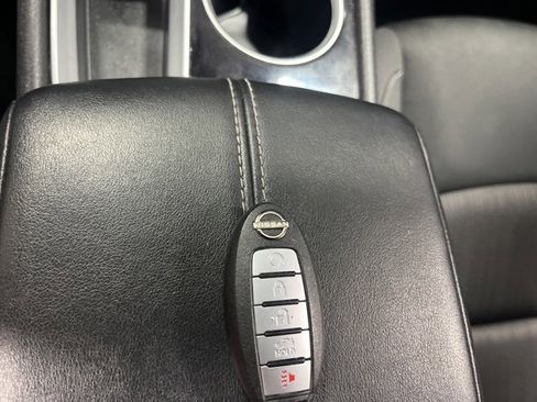 Used 2024 Nissan Altima 2.5 SV image 19