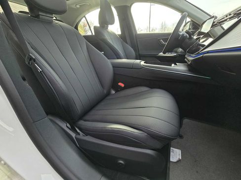 Certified 2025 Mercedes-Benz E 350 4MATIC Sedan image 13