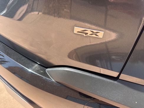 Certified 2024 Kia Seltos SX w/ SX Sunroof Package AWD/4WD image 6