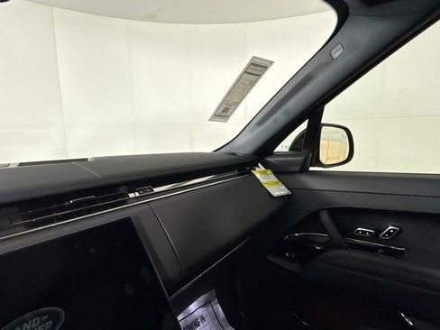 New 2026 Land Rover Range Rover Sport Dynamic SE image 16