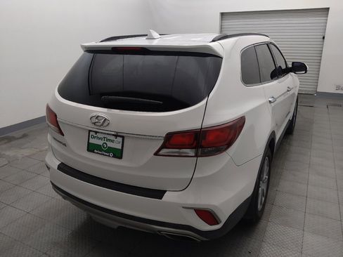 Used 2018 Hyundai Santa Fe SE FWD image 7