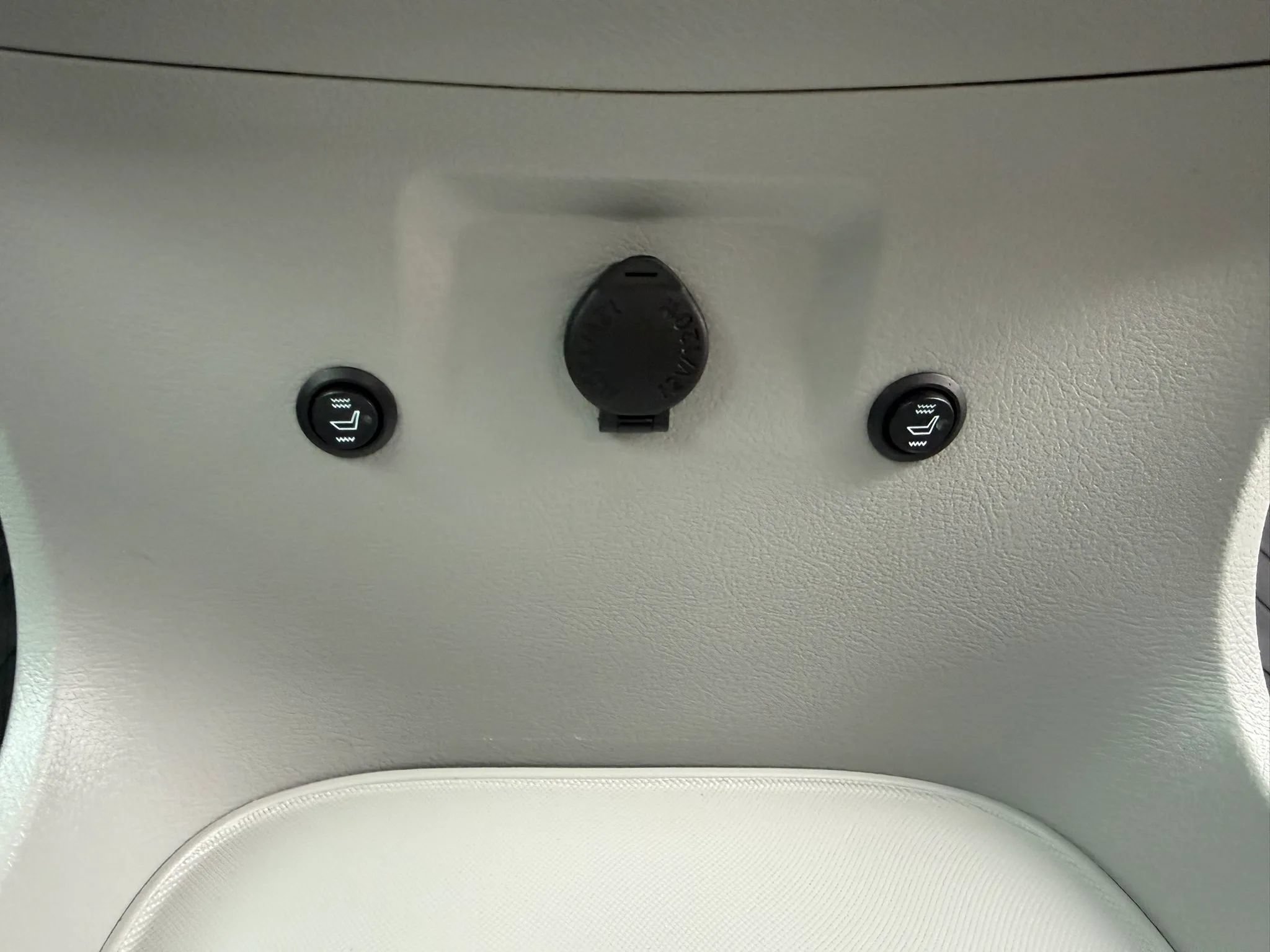 Used 2019 Toyota Sienna LE FWD image 31