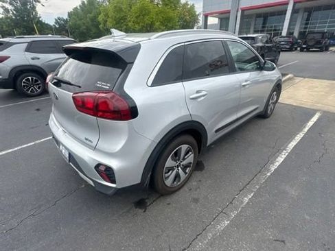 Used 2021 Kia Niro LX FWD image 1