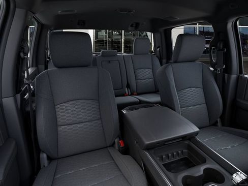 New 2026 RAM 2500 Big Horn AWD/4WD image 16