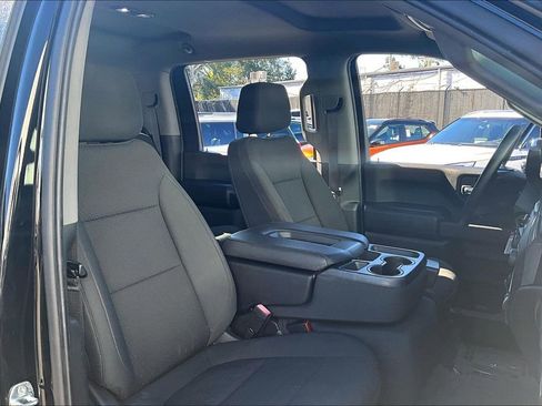 Used 2022 Chevrolet Silverado 2500 Custom w/ Custom Value Package image 28