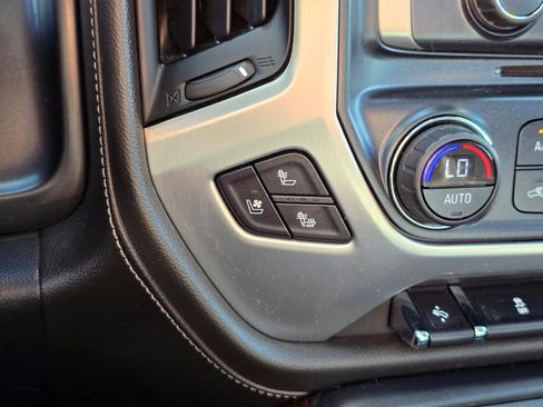 Used 2017 GMC Sierra 1500 SLT image 29