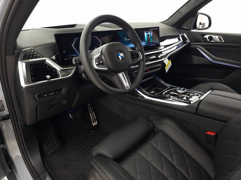 Used 2026 BMW X7 xDrive40i w/ Executive Package AWD/4WD image 11