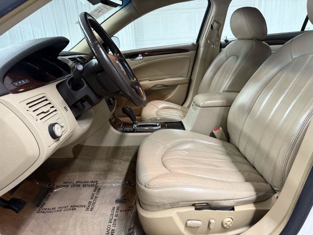 Used 2010 Buick Lucerne CXL FWD image 12