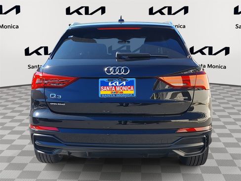 Used 2022 Audi Q3 2.0T Premium Plus w/ Premium Plus Package image 6