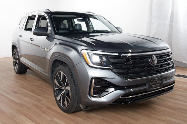 Used 2024 Volkswagen Atlas SEL Premium R-Line AWD/4WD image 3
