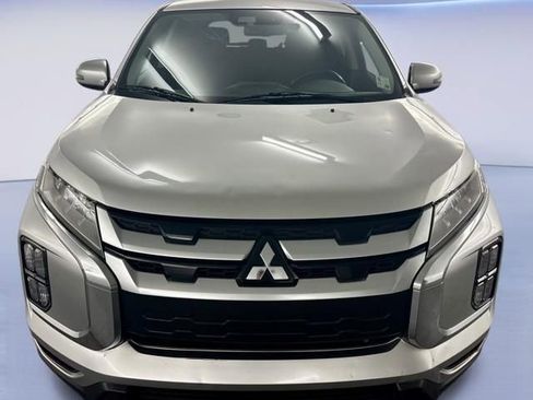 Used 2021 Mitsubishi Outlander Sport SE image 3