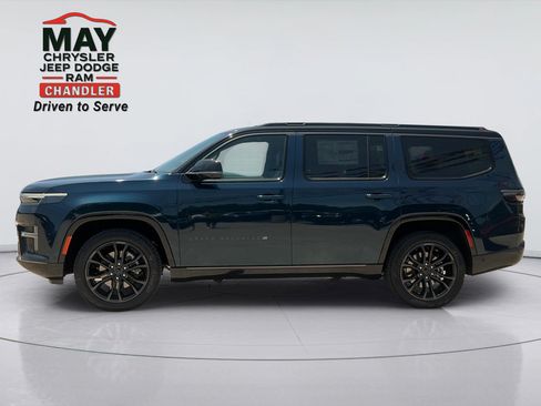 New 2026 Jeep Grand Wagoneer Summit w/ Rear Seat Video Group I AWD/4WD image 4