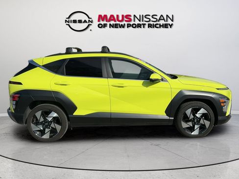 Used 2024 Hyundai Kona Limited FWD image 13