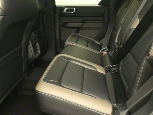New 2026 Ford Bronco Outer Banks w/ Sasquatch Package AWD/4WD image 10