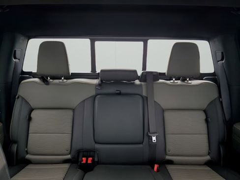 Used 2023 Chevrolet Silverado 1500 ZR2 w/ Technology Package image 44