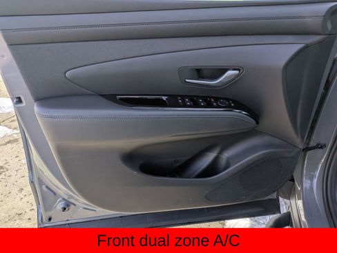 Used 2025 Hyundai Santa Cruz SEL image 7