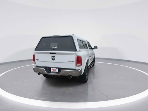 Used 2016 RAM 1500 Laramie w/ Convenience Group image 7