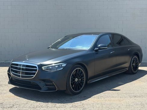 Used 2023 Mercedes-Benz S 580 4MATIC Sedan w/ AMG Line image 1